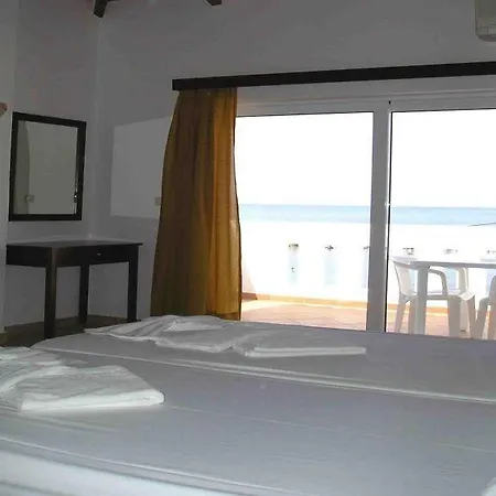 Marianthi Hotel 2*
